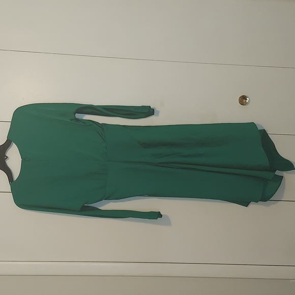 Cushnie for Target Emerald Green Faux Wrap Long Sleeved Dress Size 6 NWT - Picture 9 of 16